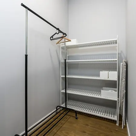 Old Town Garbary By Renters * Πόζναν