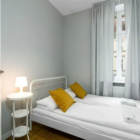 Old Town Garbary By Renters Apartamento Poznan