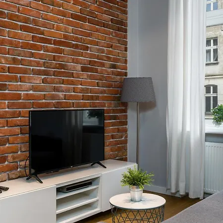 Old Town Garbary By Renters Apartamento Poznan