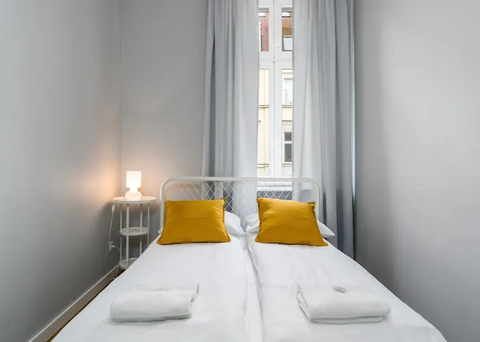 Old Town Garbary By Renters Posen