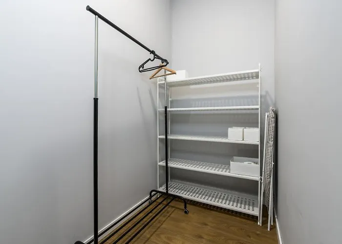 Old Town Garbary By Renters * Posen